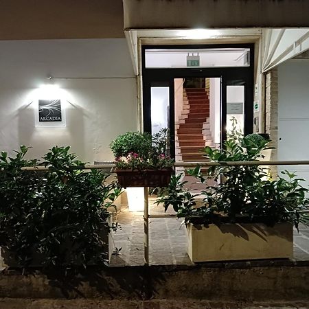 Hotel Arcadia Macerata Luaran gambar