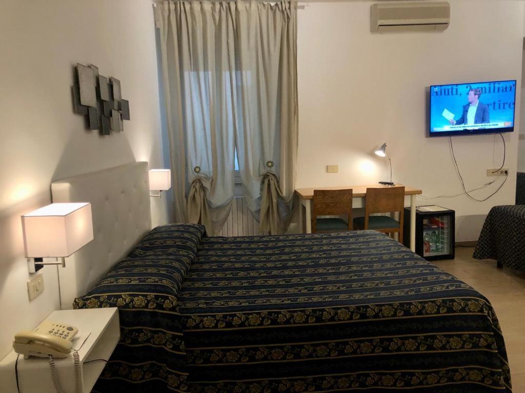 Hotel Arcadia Macerata Luaran gambar