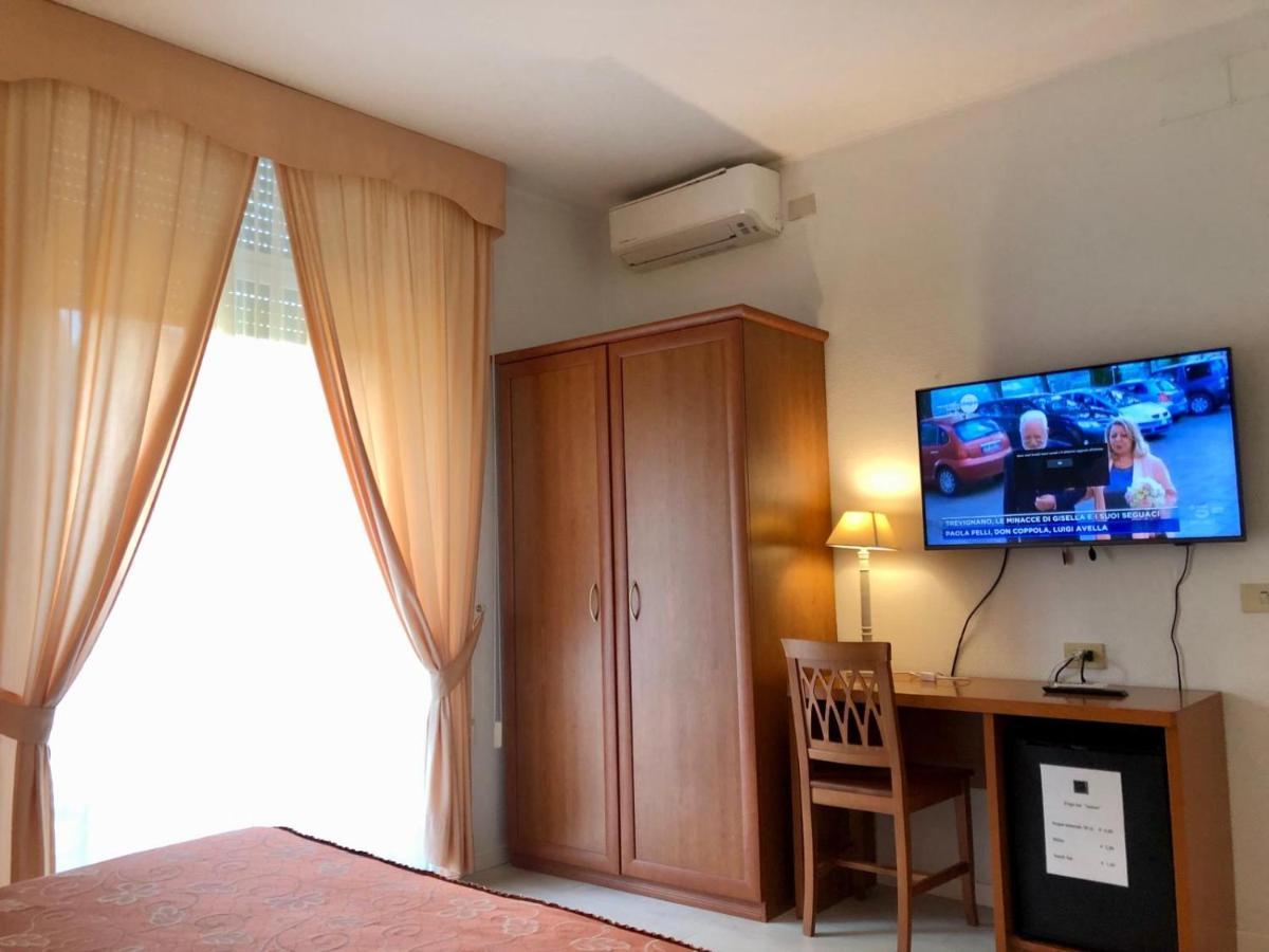 Hotel Arcadia Macerata Luaran gambar