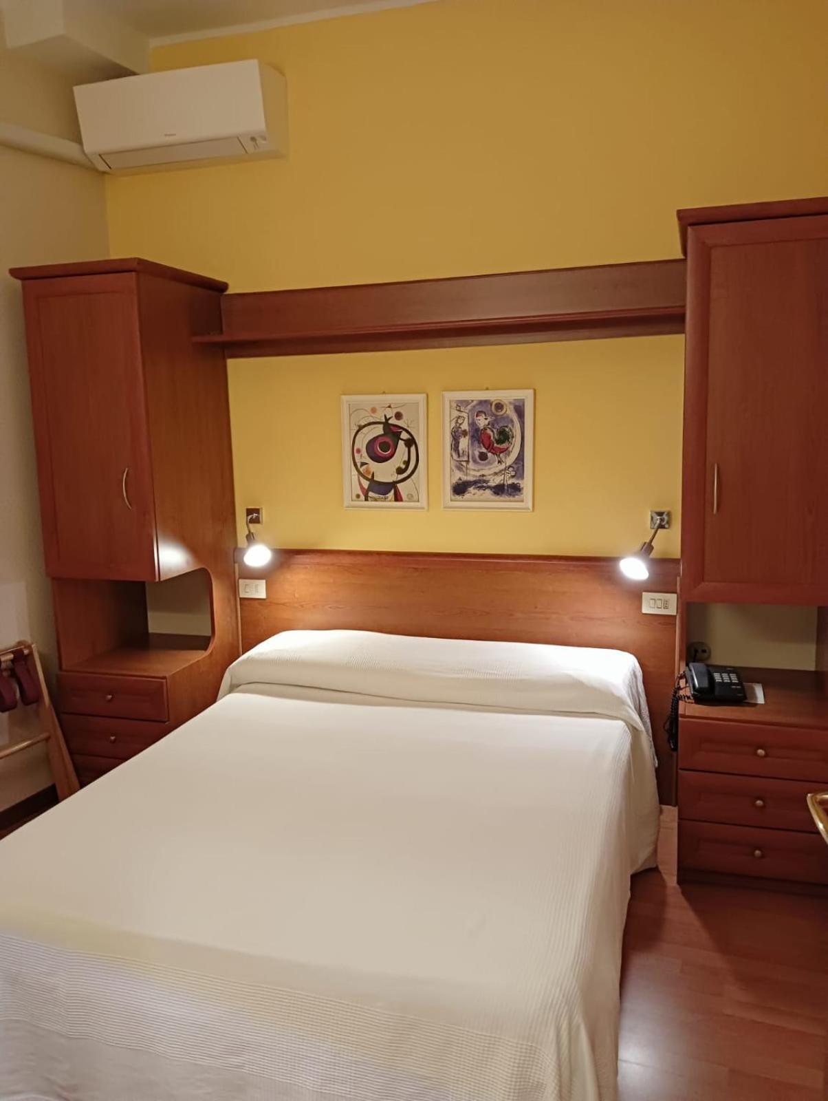 Hotel Arcadia Macerata Luaran gambar
